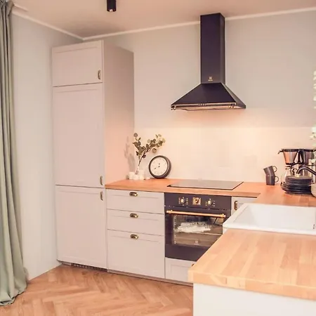 Pobookowane River View شقة *