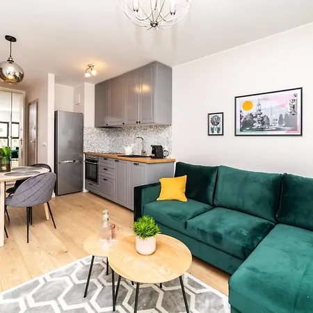 Pobookowane River View Apartment *