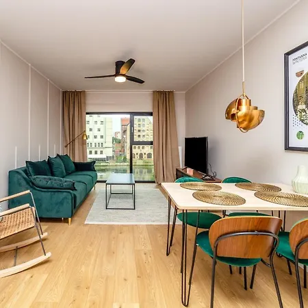 Apartament Pobookowane River View *