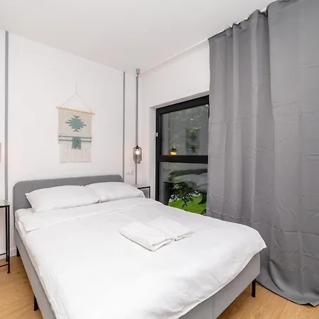 Pobookowane River View Gdańsk